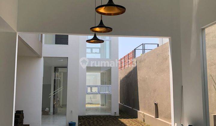 Di Jual Rumah Baru Modern Minimalis Siap Huni Setiabudi Regensi 2