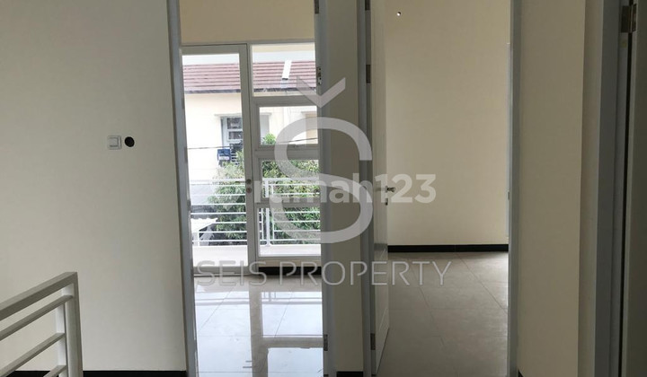 For Sale 2-Story Ready-to-Live House in Tki, Bandung City