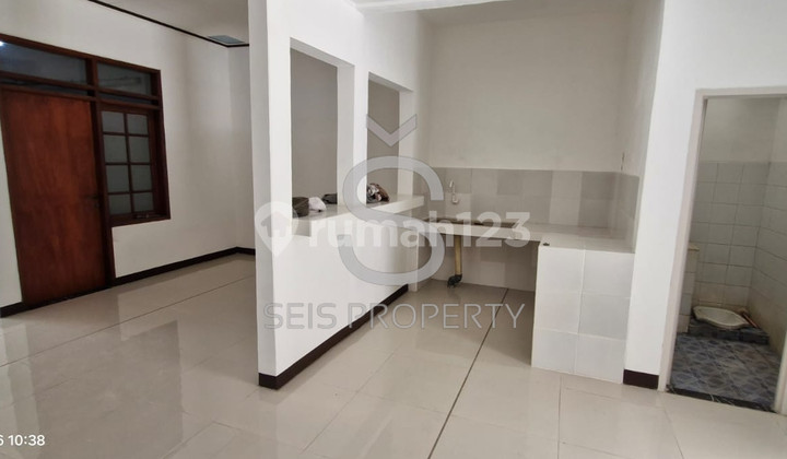 Disewakan Rumah Siap Huni di Taman Holis Indah 1 Kota Bandung 2