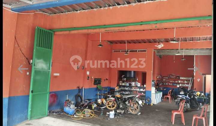 For Sale 2-Story Shop House on Main Road Kolonel Masturi Cimahi