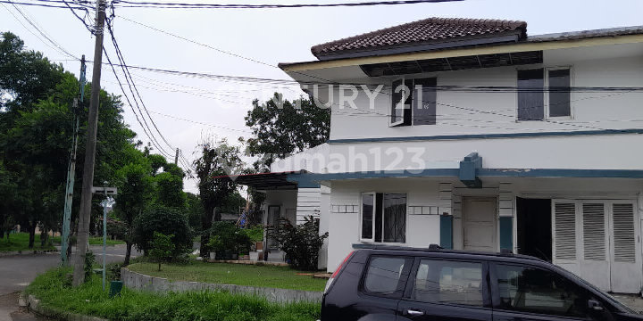 For Sale Ready-to-Occupy Cool House Lippo Cikarang For Sale Ready-to-Occupy Cool House Lippo Cikarang