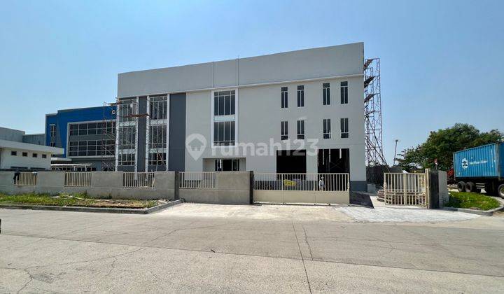 Gudang Baru Dgn Loading Dock Di Delta Silicon Lippo Cikarang 2