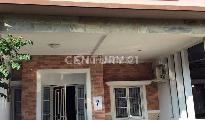 Rumah Cantik 2 Lantai Cluster Lejardin Lippo Cikarang 1