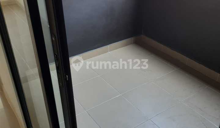 Apartment Meikarta 3 BR Parkview Lantai 20 Cikarang  2