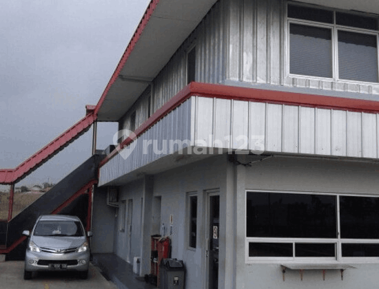 Good Strategic Warehouse Ready to Use on Jl Angrek Kitic Delta Mas