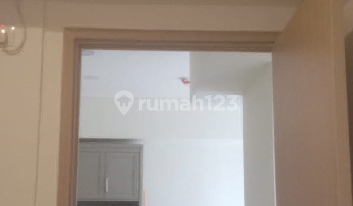 Apartment Meikarta Overton Lantai 11 Furnish View Panggung Dist 1