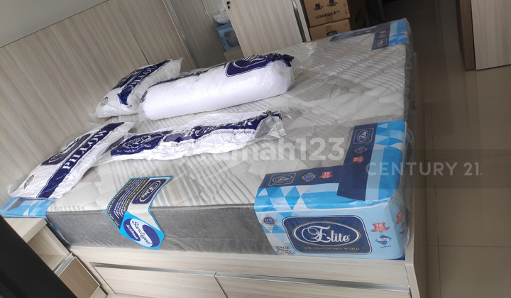 Monroe Apartment Great Location City View 5th Floor Jababeka City 2