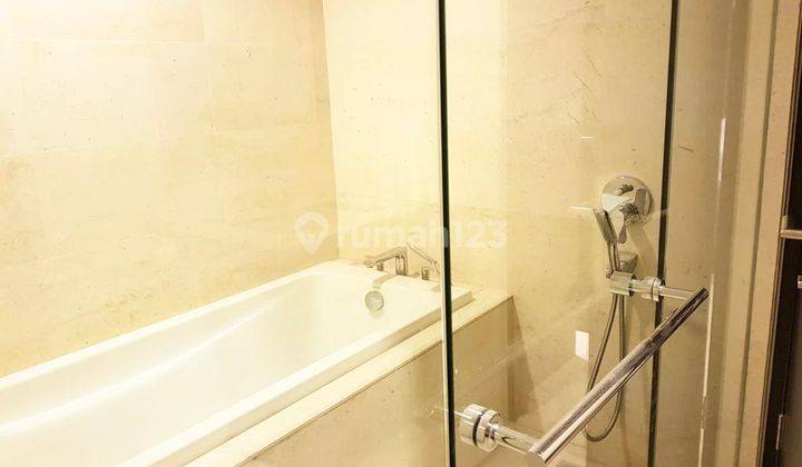 Ciputra World 2 Apartment, Residence Tower