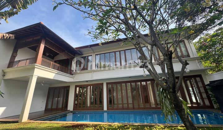Tropical Modern Compound House in Kemang, Close to Cilandak, Jakarta Selatan