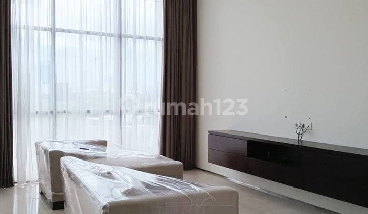 2 bedroom + study room at Senopati Suites for rent