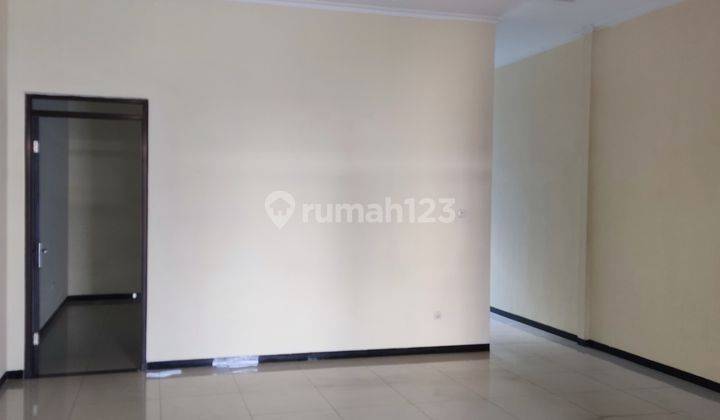 Sewa Rumah (baru Renovasi) , Kamar 3+1, Mekarwangi, Singgasana Bandung 2