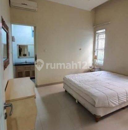 DISEWAKAN Rumah Singgasana Pradana  FULL FURNISHED siap Huni di singgasana Prada bandung  1