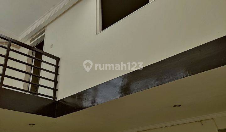 Sewa Cepat Rumah Semi Furnished Cluster Favorite, One Gate System Di Mekarwangi, Siap Huni.  1