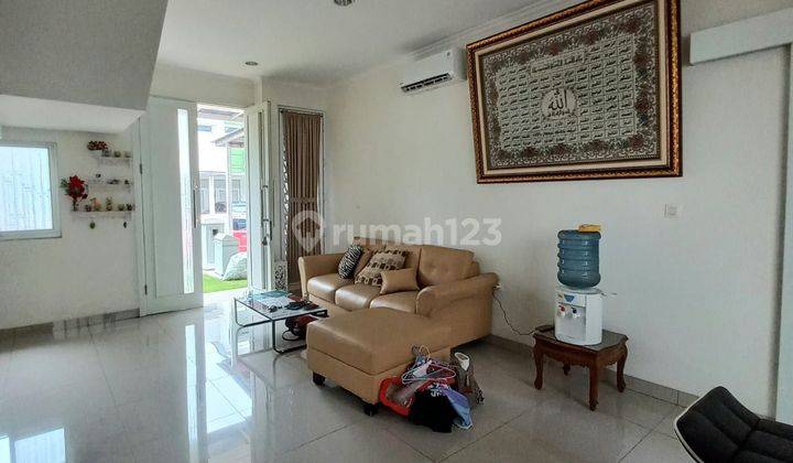 Sewa Furnished, Rumah Summarecon Di Cluster Amanda, Bagus Siap Huni 2