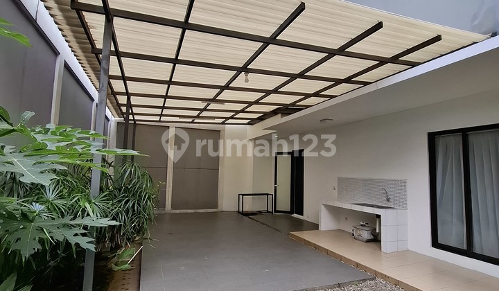 Sewa Rumah Btari Paling Lebar 2 Carport. 3 Kamar 2