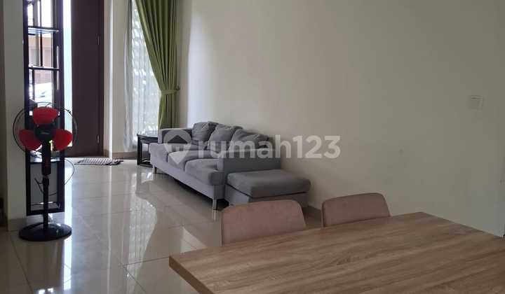 Sewa Full Furnished, Kamar 3+1, Kanopi. Cluster Cyntia. Summarecon Bandung