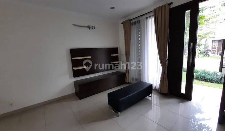 Sewa!! Rumah Semi Furnished 2 Kamar. Summarecon Cluster Cyntia. Bandung. 2 Lantai 2