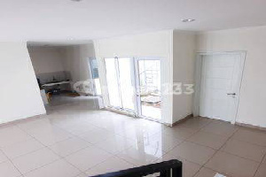 Sewa Rumah Kamar 4+1, Cluster Amanda di Summarecon Bandung