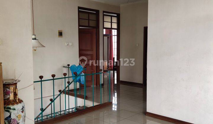 Dijual rumah 2 lantai dekat sekolah swasta dan negeri jalan besar 1