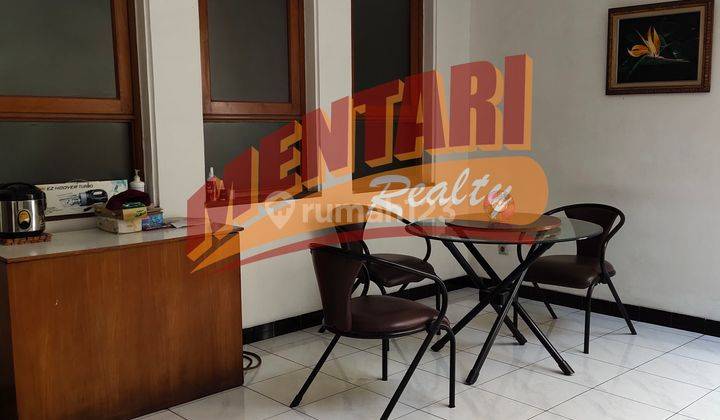 Dijual rumah jalan naripan dua lantai cocok untuk klinik praktek dokter 2