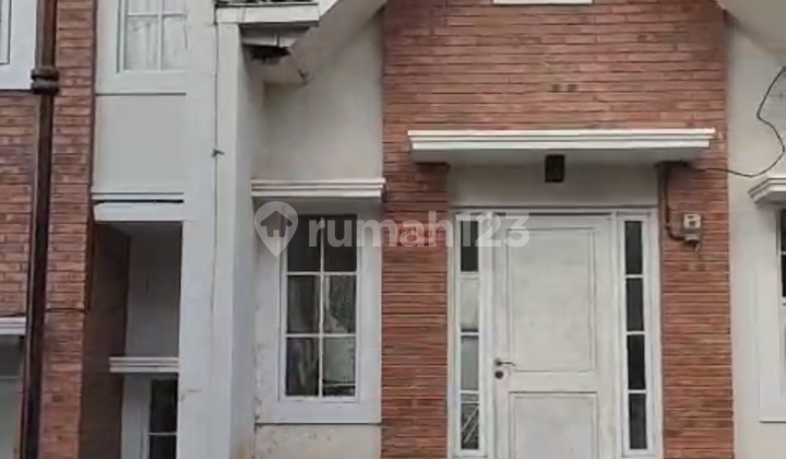 For Sale House In Cluster 18 Land Residence Sariwangi As-Is Condition 2