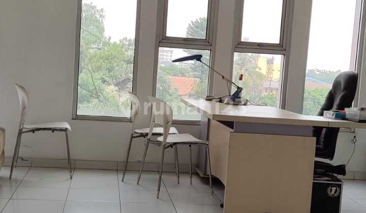 Disewakan Ruko 3 Lantai Dekat Bank dan Bandara Huses Sastranegara Disewakan Ruko 3 Lantai Dekat Bank dan Bandara Huses Sastranegara