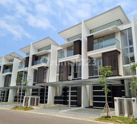 Sewa Rumah Golf Island Mozart 8x20 3lantai Ada Ac gorden Termurah 1