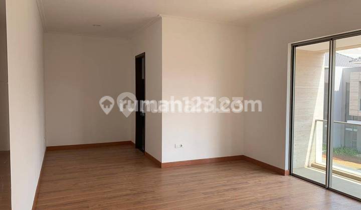 Jual Rumah PIK Golf Island 8x15 2lantai Rapi siap huni TERMURAH 2