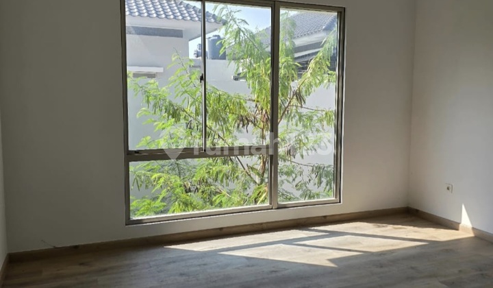 Beach House Pantai Indah Kapuk 300m2 Golf Island Brand New 2