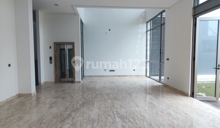 Rumah Pantai indah kapuk view golf ada pool dan lift 10x35 3lt 2