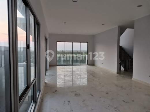 Disewakan Rumah Golf Island PIK luas 12x20 brand new TERMURAH 2