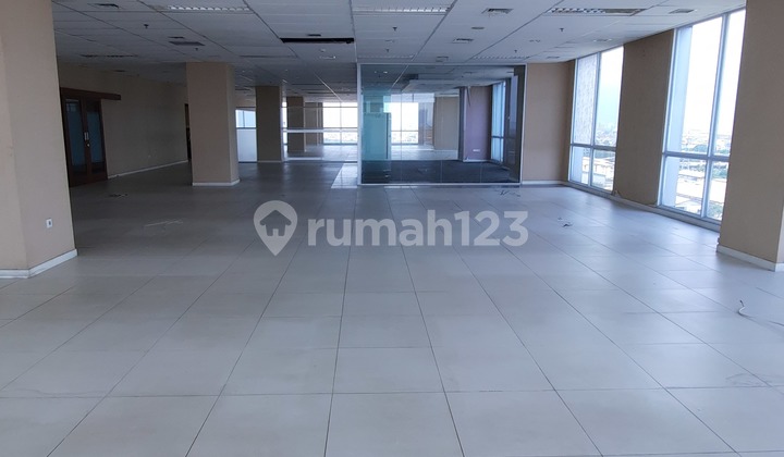 DiSewakan GEDUNG OFFICE SPACE KANTOR PLUIT PIK CBD STRATEGIS
