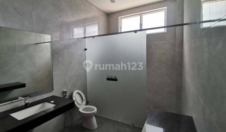 DiJual/DiSewakaN GEDUNG KANTOR BARU SHOWROOM OFFICE SPACE BUILDING PURI JAKARTA BARAT 2