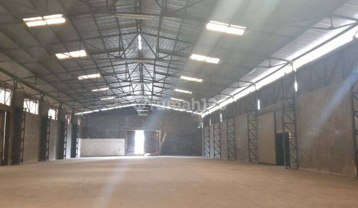 DiSewakan GUDANG BESAR KAPUK PETERNAKAN JAKBAR 5000 m 3