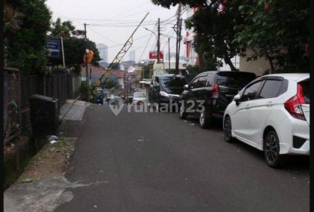 RUMAH TUA RADIO DALAM U/BISNIS BAGUS. DEKAT PONDOK INDAH, FATMAWATI, KEB. BARU PAKUBUWONO JUALMURAH 1