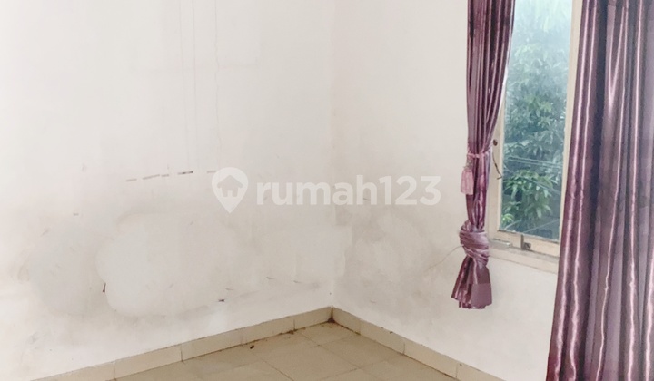 HOUSE BY THE MAIN ROAD, GREAT FOR BUSINESS NEAR TOLL ROAD, LRT, KRL, BUSWAY, SCHOOLS, AND CULINARY CENTER BINTARA 2