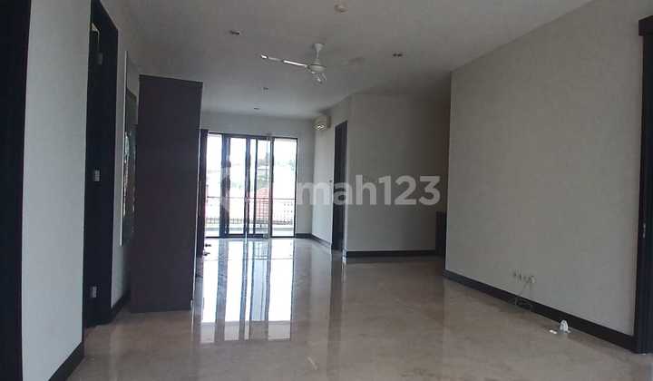 SOUTH GANDARIA LUX HOUSE WIDE ROAD NEAR PONDOK INDAH GANDARIA CITY MALL PAKUBUWONO NEGOTIABLE PRICE 2