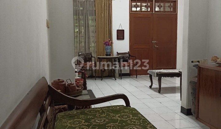 DIJUAL CEPAT BU TERMURAH RUMAH LUAS STRATEGIS DI MENTENG JAKARTA PUSAT 2