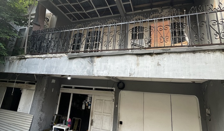 FOR SALE CHEAP FAST SPACIOUS STRATEGIC HOUSE IN KEBAYORAN BARU SOUTH JAKARTA 2