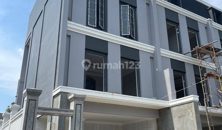 Dijual Cepat Rumah Murah Strategis Dekat Kuningan Jakarta Selatan