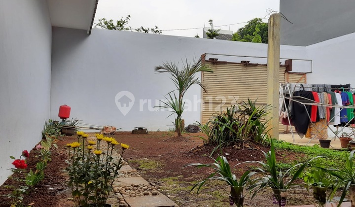 FOR SALE QUICKLY, MA'AM, CHEAP, SPACIOUS, STRATEGIC HOUSE IN BINTARO, SOUTH TANGERANG