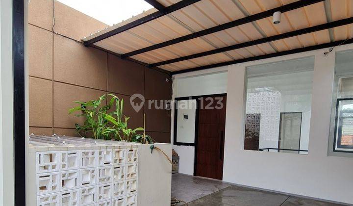 Dijual cepat MURAH rumah baru strategis di kemang Jakarta Selatan 1