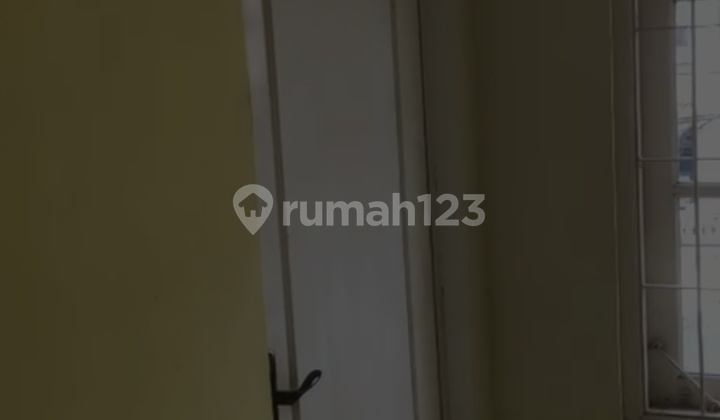 For Rent: Ready-to-Occupy House in Taman Palem Lestari, Cengkareng, West Jakarta 2