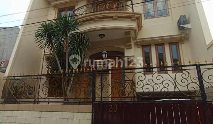 Rumah Mewah 2 Lantai Bebas Banjir di Rawamangun Jakarta Timur