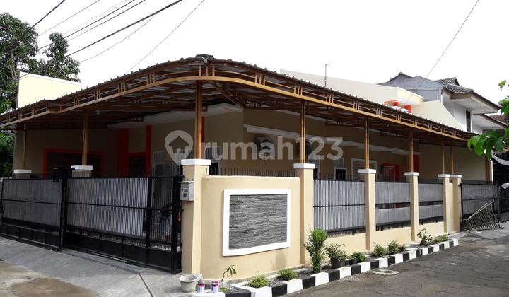 For Sale Flood-Free House 6-Car Carport East Jakarta 2