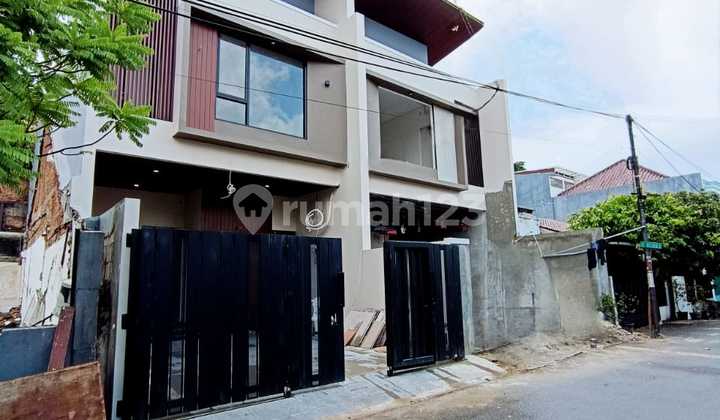 Rumah Mewah 2 Lantai Lokasi Strategis Di Rawamangun Jakarta Timur 2