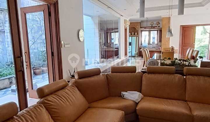 Rumah Mewah Bergaya Modern Fullfurnishedv 2