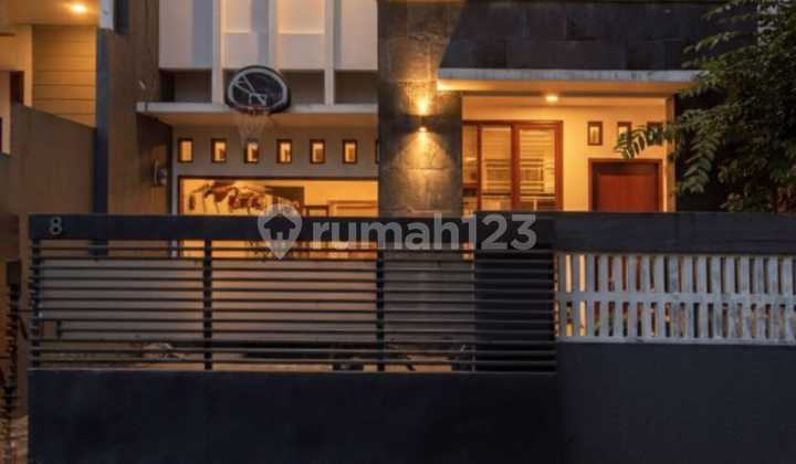 Rumah Mewah 2 Lantai Lokasi Strategis di Batuampar Condet Jakarta Timur