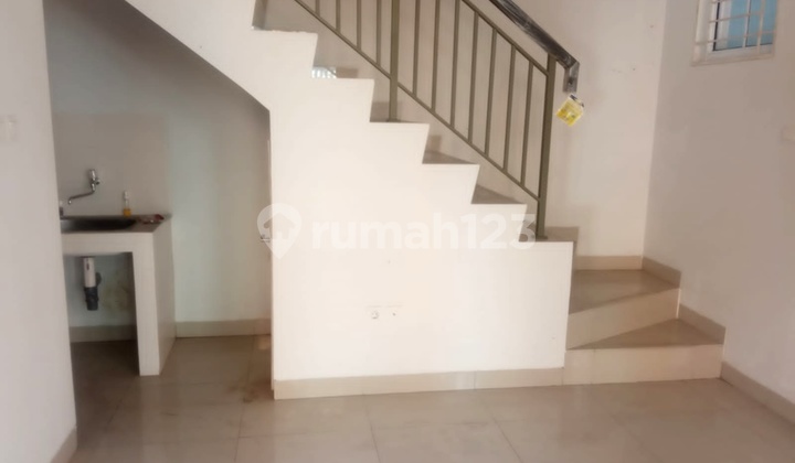 Rumah Di Omaha Village Paramount Gading Serpong