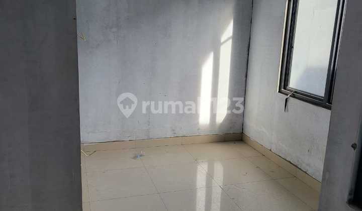 Rumah Baru Taman Pabuaran Tangerang Kota